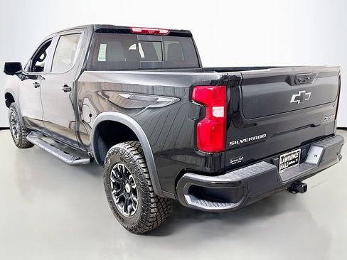 New 2026 Chevrolet Silverado 1500 ZR2 AWD/4WD image 3