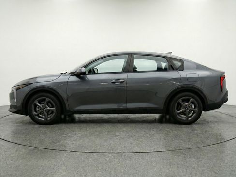 Used 2025 Kia K4 FWD image 5