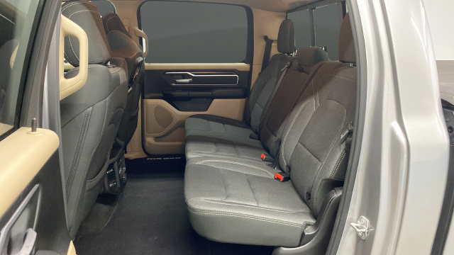 Used 2020 RAM 1500 Big Horn AWD/4WD image 23