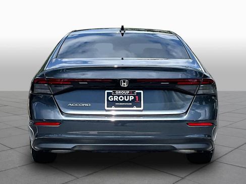 Used 2023 Honda Accord EX image 5
