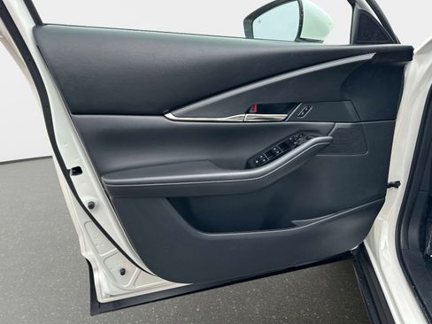 Used 2024 MAZDA CX-30 AWD 2.5 S w/ Preferred Package image 12