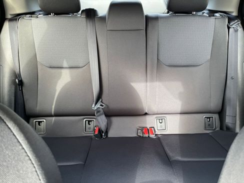 Used 2025 Toyota Prius LE image 35