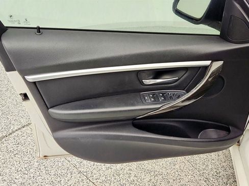 Used 2016 BMW 328i Sedan image 28