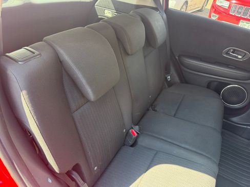 Used 2016 Honda HR-V EX image 18