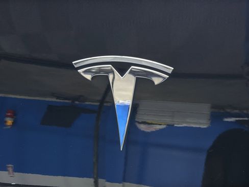 Used 2024 Tesla Model Y Long Range AWD/4WD image 20