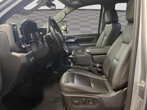 Used 2024 Chevrolet Silverado 3500 LT w/ All Star Edition image 8