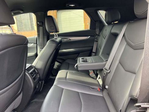 Used 2023 Cadillac XT5 Luxury image 15