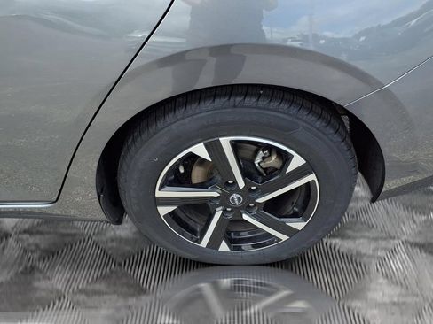Used 2024 Nissan Sentra SV FWD image 23