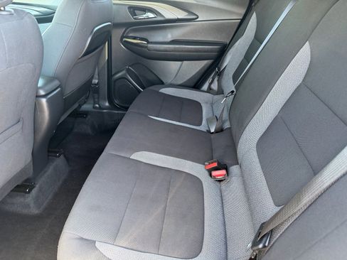 Used 2024 Chevrolet TrailBlazer LT w/ LT Cold Weather Package image 16