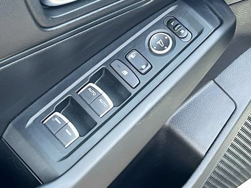 Used 2025 Honda Accord LX image 16