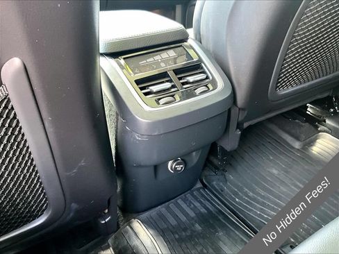 Used 2018 Volvo XC90 T5 Momentum w/ Convenience Package AWD/4WD image 29
