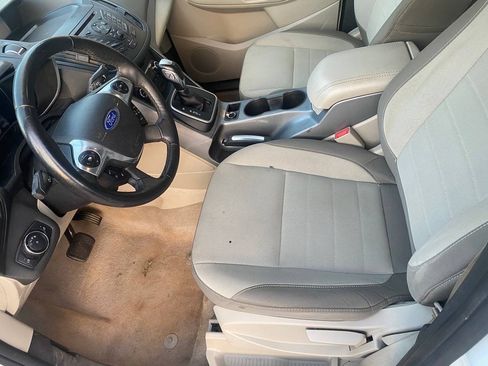 Used 2014 Ford C-MAX SE FWD image 10