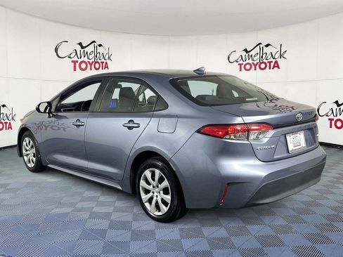 Used 2024 Toyota Corolla LE FWD image 5