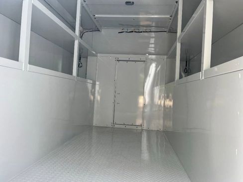 New 2025 Ford Transit 350 image 19