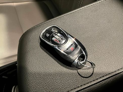 Used 2024 Buick Envista Avenir FWD image 35