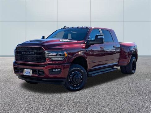 Used 2023 RAM 3500 Limited image 1