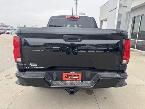 Used 2024 Chevrolet Colorado Z71 w/ Z71 Convenience Package 2 image 7