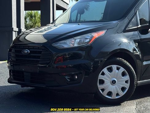 Used 2022 Ford Transit Connect XLT FWD image 2