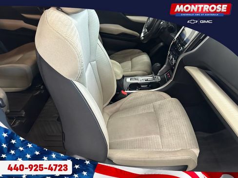 Used 2022 Subaru Ascent Premium w/ Convenience Package AWD/4WD image 31
