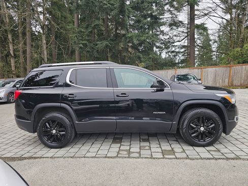 Used 2019 GMC Acadia SLT w/ LPO, Cargo Package AWD/4WD image 7