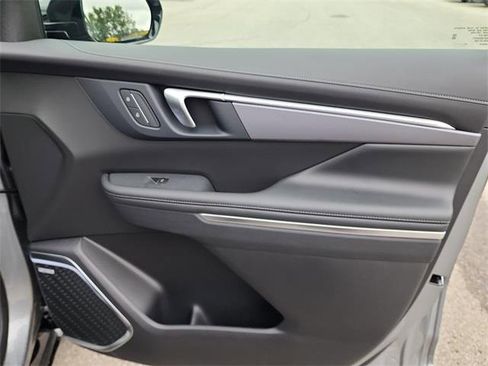 New 2026 Buick Enclave Sport Touring w/ Super Cruise Package image 15