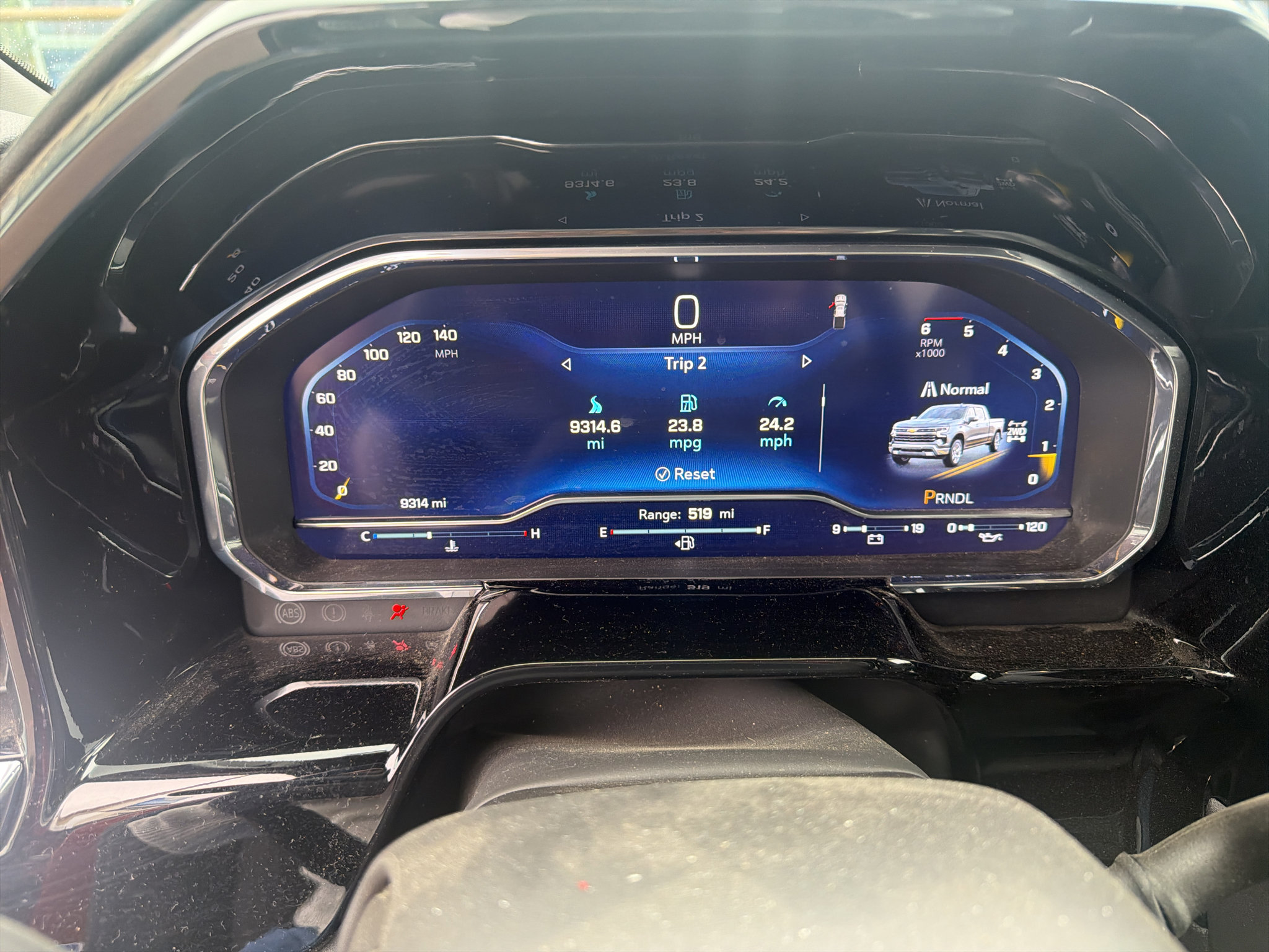 Used 2023 Chevrolet Silverado 1500 LT AWD/4WD image 9