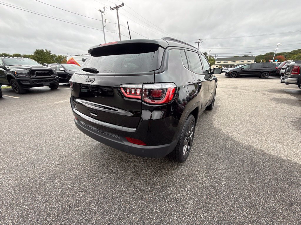 Certified 2026 Jeep Compass Limited AWD/4WD image 5