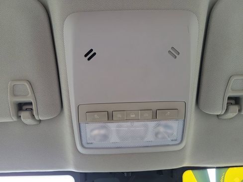 Used 2019 Buick Encore Preferred w/ Safety Package image 23