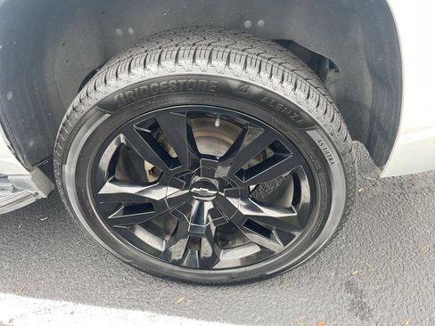 Used 2018 Chevrolet Tahoe Premier image 8