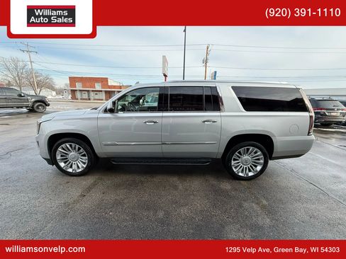 Used 2019 Cadillac Escalade ESV Platinum image 8