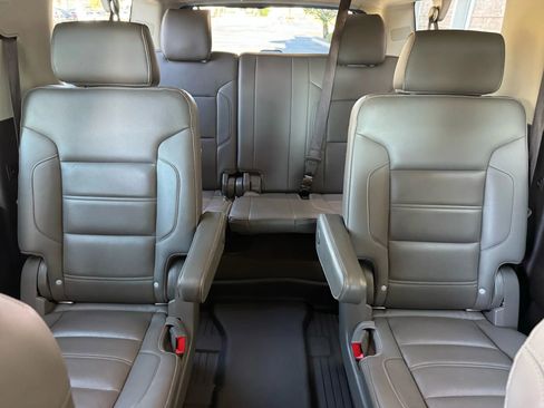 Used 2019 GMC Yukon XL Denali w/ Denali Ultimate Package image 37