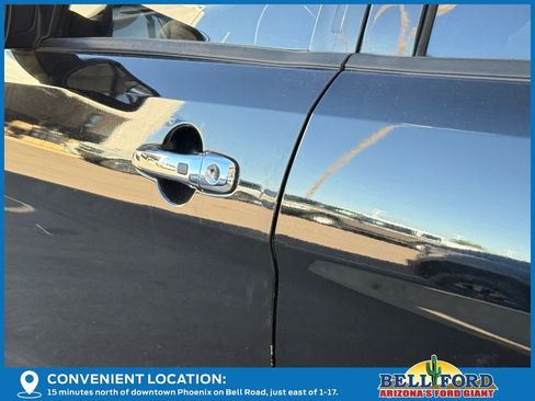 Used 2018 Ford Explorer Limited image 14