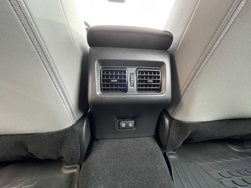 Used 2025 Toyota Camry SE w/ Multimedia Upgrade Package image 20