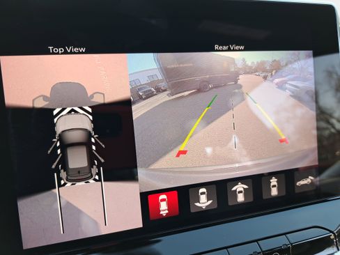 Used 2024 Jeep Compass Latitude image 22