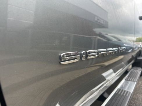 New 2026 GMC Sierra 2500 SLE w/ SLE Value Package; AWD/4WD image 9