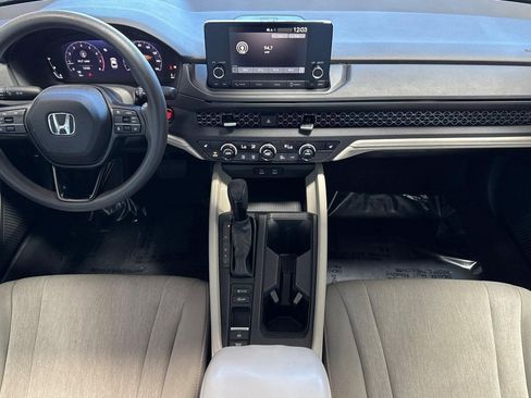 Used 2023 Honda Accord EX image 16