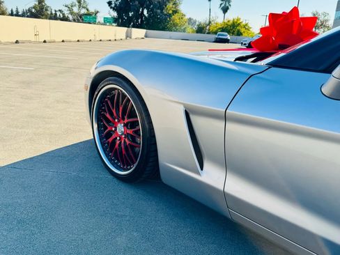 Used 2007 Chevrolet Corvette Coupe w/ Preferred Equipment Group image 29