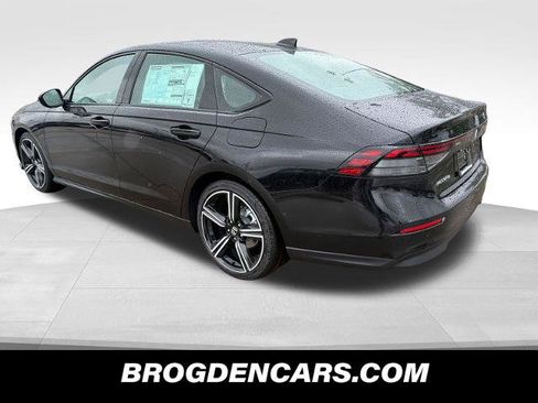 New 2026 Honda Accord SE image 6