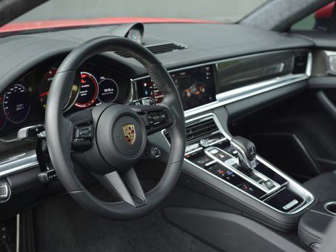 Certified 2023 Porsche Panamera GTS AWD/4WD image 4