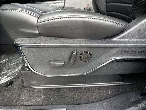 New 2026 Ford F250 Platinum w/ Tremor Off-Road Package image 19