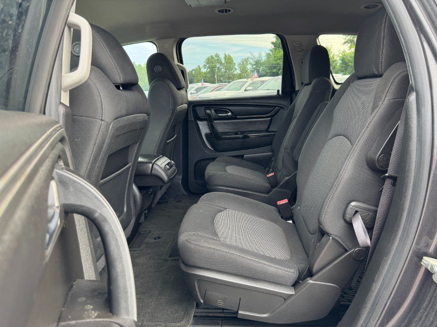 Used 2015 Chevrolet Traverse LT AWD/4WD image 16