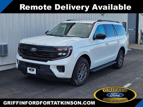 New 2025 Ford Expedition Active image 1