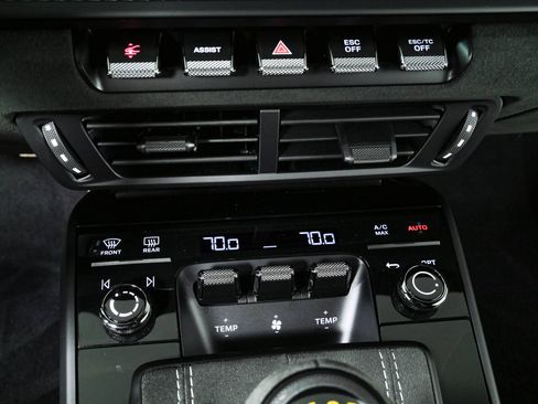 Certified 2026 Porsche 911 GT3 RWD image 19