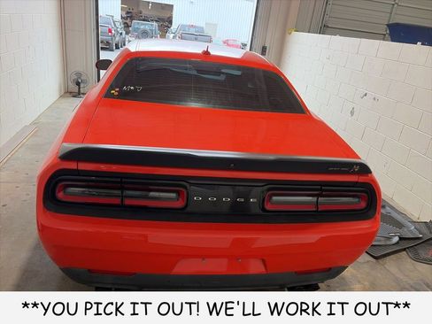 Used 2020 Dodge Challenger R/T Scat Pack RWD image 5