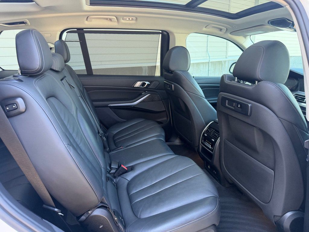 Used 2020 BMW X7 xDrive40i w/ Premium Package AWD/4WD image 30