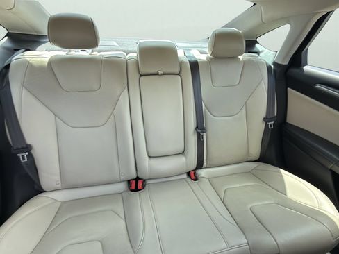 Used 2016 Ford Fusion Titanium FWD image 25