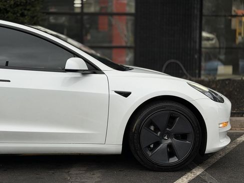 Used 2022 Tesla Model 3 Long Range image 23