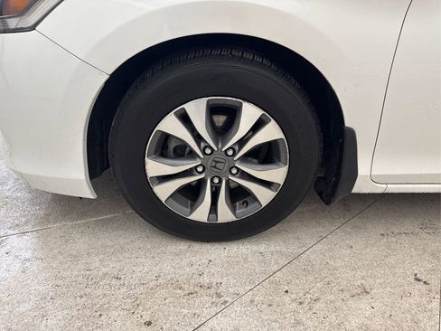 Used 2013 Honda Accord LX image 13