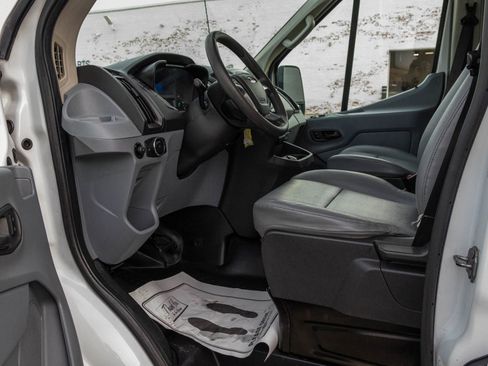 Used 2019 Ford Transit 250 Base image 15