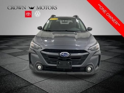 Used 2025 Subaru Outback Premium AWD/4WD image 2